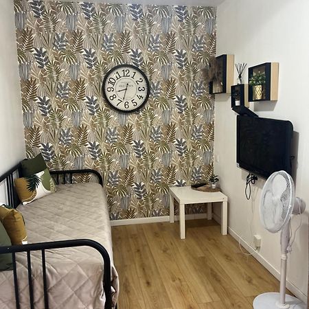 Cosy Appartement Nid De Reve Aubervilliers Exteriör bild